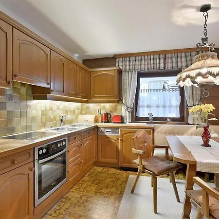 Apartment Haus Madlen *