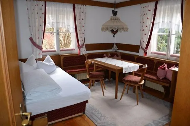 Haus Madlen Apartmán *