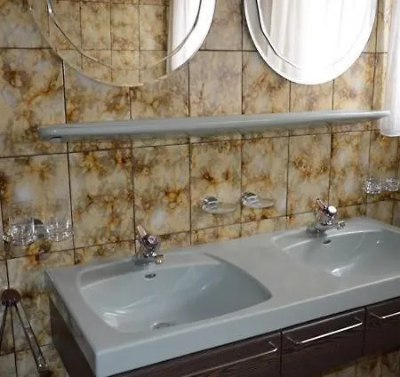 Apartament Haus Madlen Ried im Zillertal